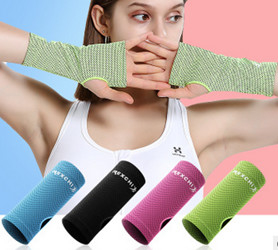 Wristband Summer Sunscreen Hand Gloves Cold Feeling Non Slip Sports Use